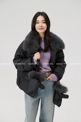 【门店同款】ENJOY冬季“暖冬知性”配手套狐狸毛羽绒服 167695326