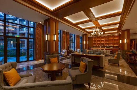 长白山瑞士酒店×两晚套餐·含冰钓+马拉爬犁体验+滑雪+地中海温泉+UTV场地+YOYO鹿苑门票 商品图6