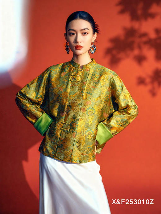 X&F253010Z外套 商品图1