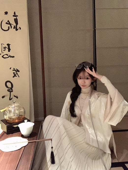 金蘑菇菇 满陇桂雨 人闲花落 / 重工提花新中式系列&row斗篷 商品图0