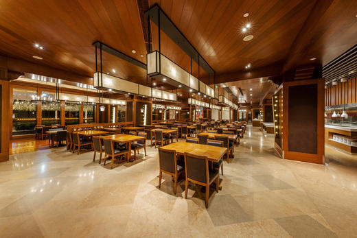 长白山万达锦华度假酒店×两晚套餐·含雪地摩托+冰钓+万达滑雪门票+汉拿山温泉+水乐园 商品图4