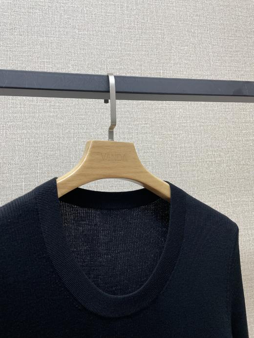 U型领美丽诺打底衫 商品图3