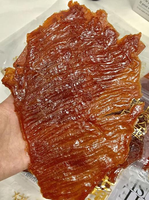 ×马同款❗比脸都大😆【七甲社黑金猪后腿肉脯】4袋💰39.9，三斤鲜猪才浓缩一斤精华🥩🥩🥩量大肉厚，纤维分明👍 ✅精选黑金猪15%黄金后腿肉 商品图4