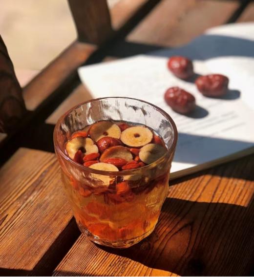 💥新年好礼直接封神❗【海西坊新疆无核红枣】特价💰39.9 抢 1 斤🤩 ✅礼盒装 + 独立包装！国潮风手提盒颜值拉满🎁 ✅产地直采新疆优生区！ 商品图7