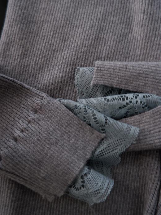 二店y 【M9102 】个人偏好，v领蕾丝拼接针织衫羊毛显瘦针织上衣 商品图11