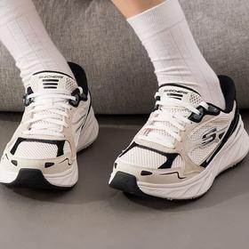 【6折】7楼Skechers斯凯奇 女鞋闪穿休闲运动鞋150650 吊牌价599现价359元