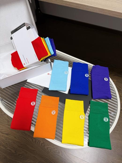 一盒七双不重复！！全球购1369一盒！lululemon 运动休闲瑜伽长袜。均码 36-42脚都可以穿 商品图0