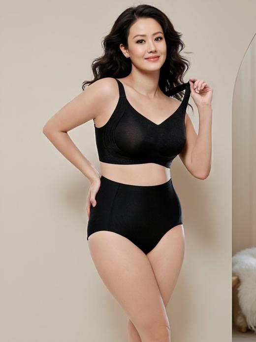 一周发货💖【抑菌高腰无痕 三角内裤】升级版，一体裁剪 无痕塑形包臀 防夹臀不卡裆！一片式无痕裁剪 亲肤腰头 无痕包裹腹部肉肉，裸感裤口 ，瞬间提拉臀部曲线，舒适由内而外，清凉透气，细腻丝滑 亲肤面料 商品图3