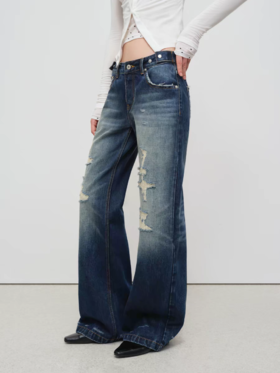 出逃赤岗西/25AWN115/复古做旧蓝赤耳红边破洞阔腿牛仔裤