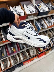 斯凯奇运动系列男士绑带复古休闲鞋299.9元（线上线下同步销售，不一定有货，介意勿拍）575424-GY