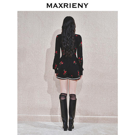 MAXRIENYMAXRIENY玫瑰绣花A字高腰短裤女修身(货号:MC85PA766) 商品图3