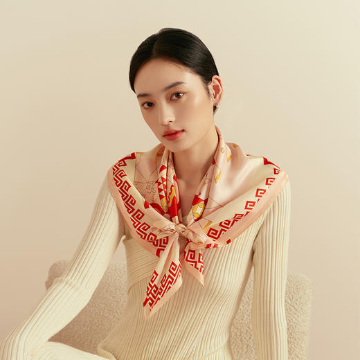 万事利丝绸 X总台文创联名方巾-骐骥之境&骐骥驰骋 商品图1