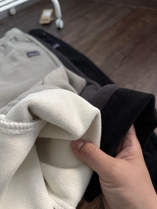 Patagonia新款加绒加厚垂感廓形宽松空气棉弯刀卫裤 商品图2