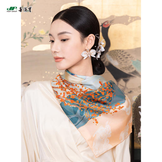 喜得宝杭州印象双面斜纹绸方巾86cm*86cm 商品图0