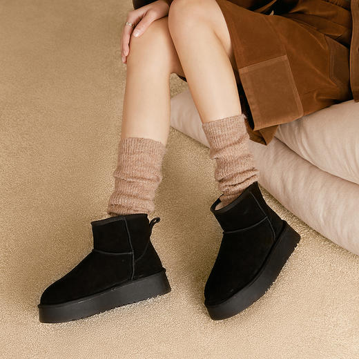 千百度厚底时尚雪地靴女加绒保暖短靴暖暖靴A25703601 商品图4