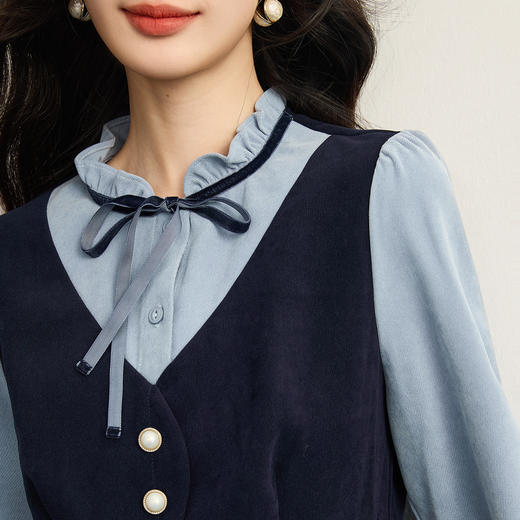 【12/10新品6折】熙世界法式通勤假两件磨毛连衣裙女秋冬收腰长袖拼接藏青色长裙子 商品图4