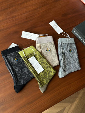 西太后土星刺绣 浮雕女士中筒袜
原单三双