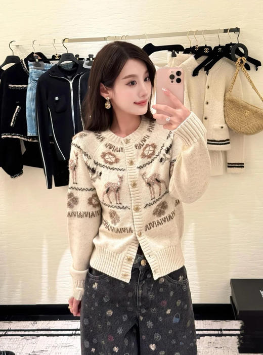香奈儿 25秋冬新款 滑雪系列小鹿针织开衫(TM) 商品图1