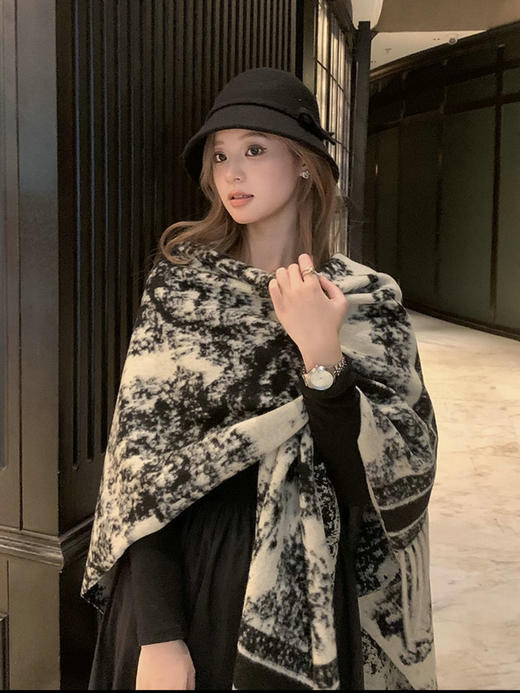 【苏格兰女孩】用料2.2m羊毛格纹披肩 斗篷外套 女秋冬外搭披肩 商品图11