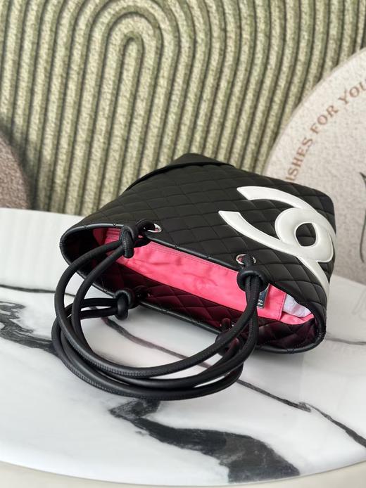 香奈儿 康鹏熊猫色腋下包（LZ） 商品图5