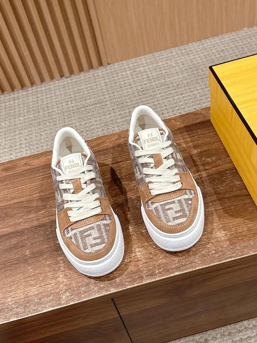 FENDI芬迪新款厚底板鞋休闲运动鞋（ZX*DBG） 商品图4