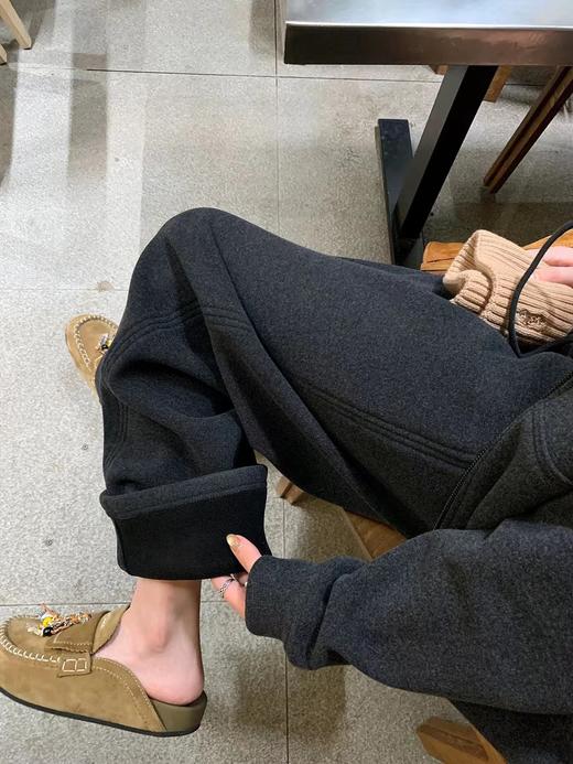 老米优品🎈自留款！超有范的懒人套装！《加厚双面绒连帽拉链外套+小直筒阔腿裤》高级灰，巨显瘦洋气！厚实保暖~ TZ251210A 商品图3