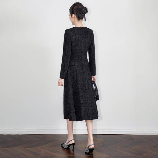 「高货wl」全新升级【铂金会员441/天猫599/差价158】(99332)洛诗琳2025小香风长毛工艺粗花呢外轻奢A字半身裙两件套 商品图1