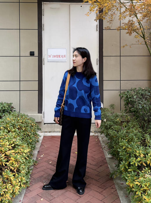 25冬--巨显瘦显腿长弹力罗马加绒喇叭小黑裤【包邮+三天无理由退换】 商品图8