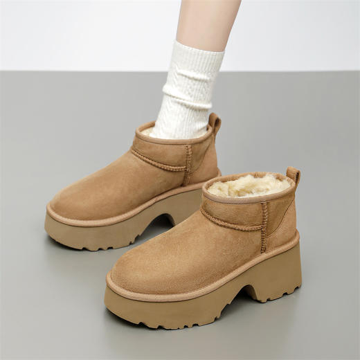 隆丰 女士冬季保暖加厚人鱼款粗跟厚底增高短靴A级羊皮毛一体雪地靴122472 商品图1