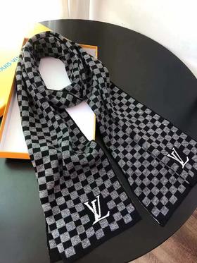 D121034冬季新款男士百搭保暖围巾棋格子羊毛针织围脖
