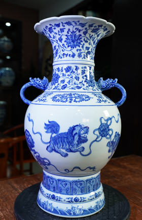 重工精品事事如意双耳海棠瓶