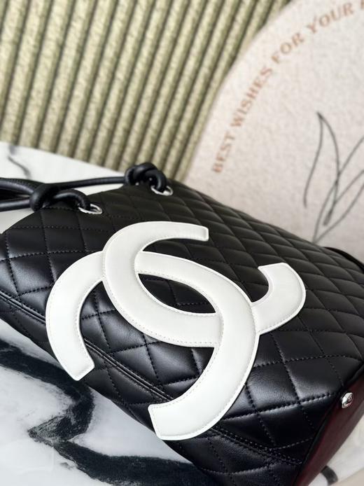 香奈儿 康鹏熊猫色腋下包（LZ） 商品图4