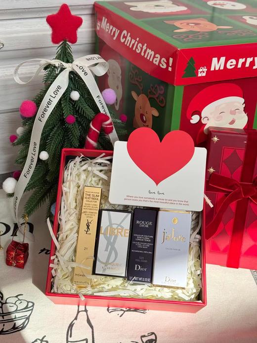 D121019圣诞节礼物丝绒棋盘格礼盒香水+口红礼物 商品图0