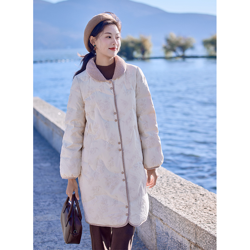 红念米杏色羽绒服女中长款设计感冬季2025年新款气质鸭绒冬装外套