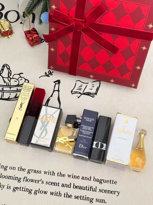 D121019圣诞节礼物丝绒棋盘格礼盒香水+口红礼物 商品图3