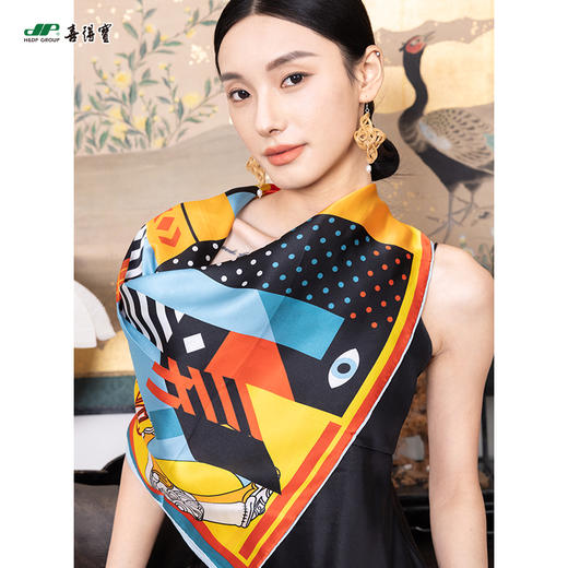 喜得宝文创丝巾《国王气象》艺术数码方巾杭州丝绸100%桑蚕丝素绉缎 商品图4