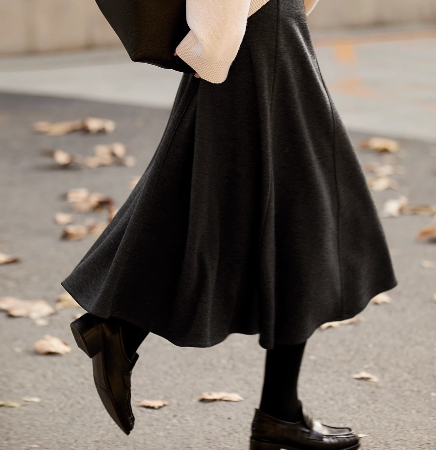 爆单 加厚羊毛蚕丝赫本风半身裙 高品质八片立体裁剪 手感软糯 温暖舒适