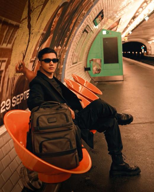 TUM! Alpha3 男士经典商务休闲多功能旅行背包/电脑包/双肩背包 Z-15746 商品图3