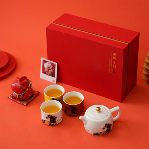 【一群朋友】2026 骐骥驰聘·一马当先暴富套组 商品图4