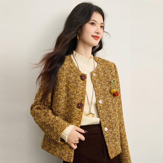【12/10新品6折】熙世界财阀千金小香风短外套女2025秋冬款高级感羊毛编织气质上衣 商品图1