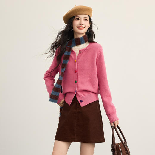 【12/10新品6折】熙世界美拉德灯芯绒半身裙女秋冬2025年新款复古棕色a字包臀短裙 商品图4