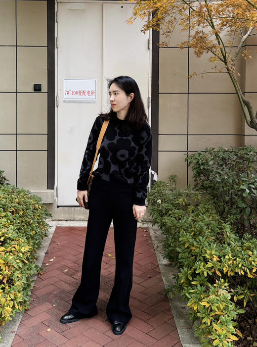 25冬--巨显瘦显腿长弹力罗马加绒喇叭小黑裤【包邮+三天无理由退换】 商品图6