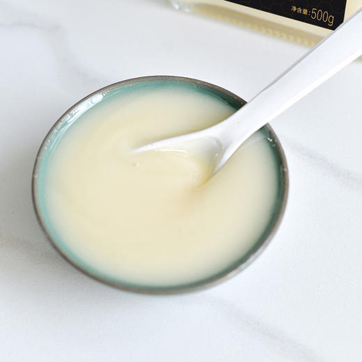 【云蜜典范 云南雪蜜】500G一瓶，天然蜜源，雪山气候独特，质地稠厚，晶莹润泽，口感绵柔丝滑，甜而不腻，香气四溢~ 商品图3