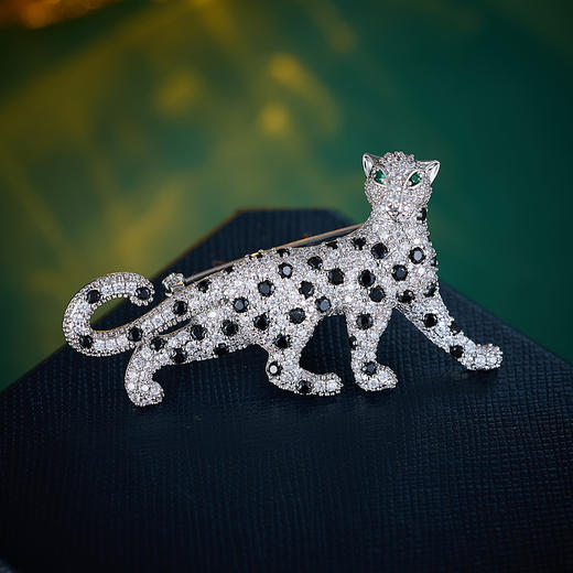 欧美镶嵌锆石奢华时尚豹子胸针，高档创意个性男女通用服装别针配饰LY-F-169 商品图1