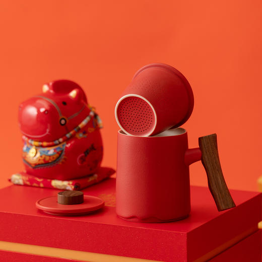 【一群朋友】2026 骐骥驰聘·暴富马新年红办公杯套组 商品图9