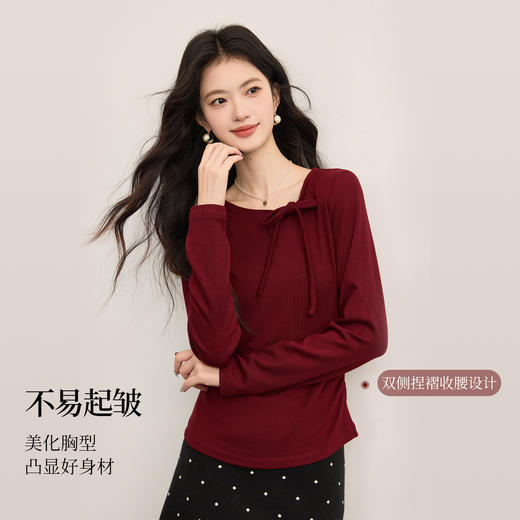 【12/10新品6折】熙世界特别漂亮的红色T恤打底衫女秋冬氛围感蝴蝶结圆领掐腰上衣 商品图1