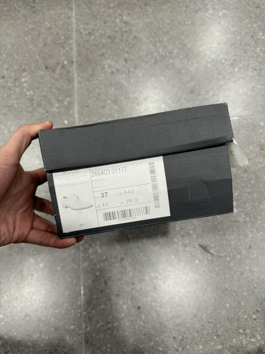 正品 ecco Sartorelle 25 时尚平底鞋 女款 银灰色 全新原盒 尺码37码0399 商品图5