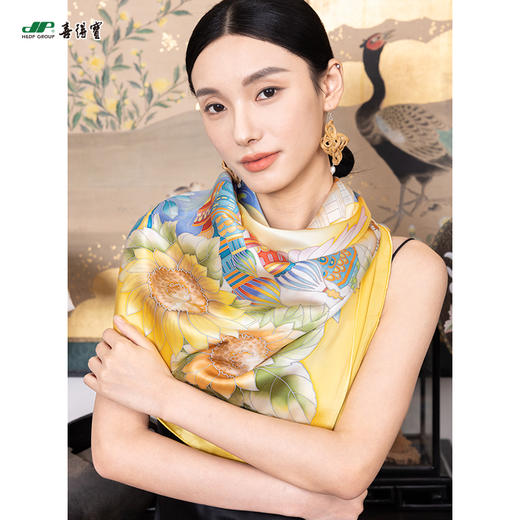 喜得宝进博会文创款《筑梦丝路》手绘非遗技艺丝巾杭州丝绸100%桑蚕丝素绉缎 商品图1