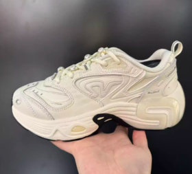 安踏SV|安踏SV系列新款老爹鞋休闲时尚防滑运动通勤鞋女122548802VS【库存有限，如无货将做退款，介意慎拍！】