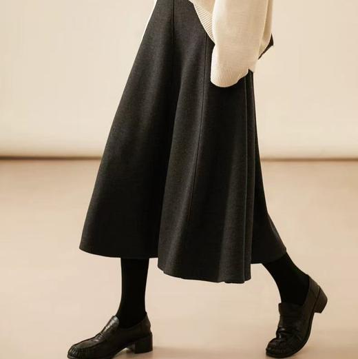 爆单 加厚羊毛蚕丝赫本风半身裙 高品质八片立体裁剪 手感软糯 温暖舒适 商品图1